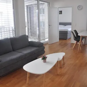 Apartament 4 Beds And - Contactless Check-in, Viena